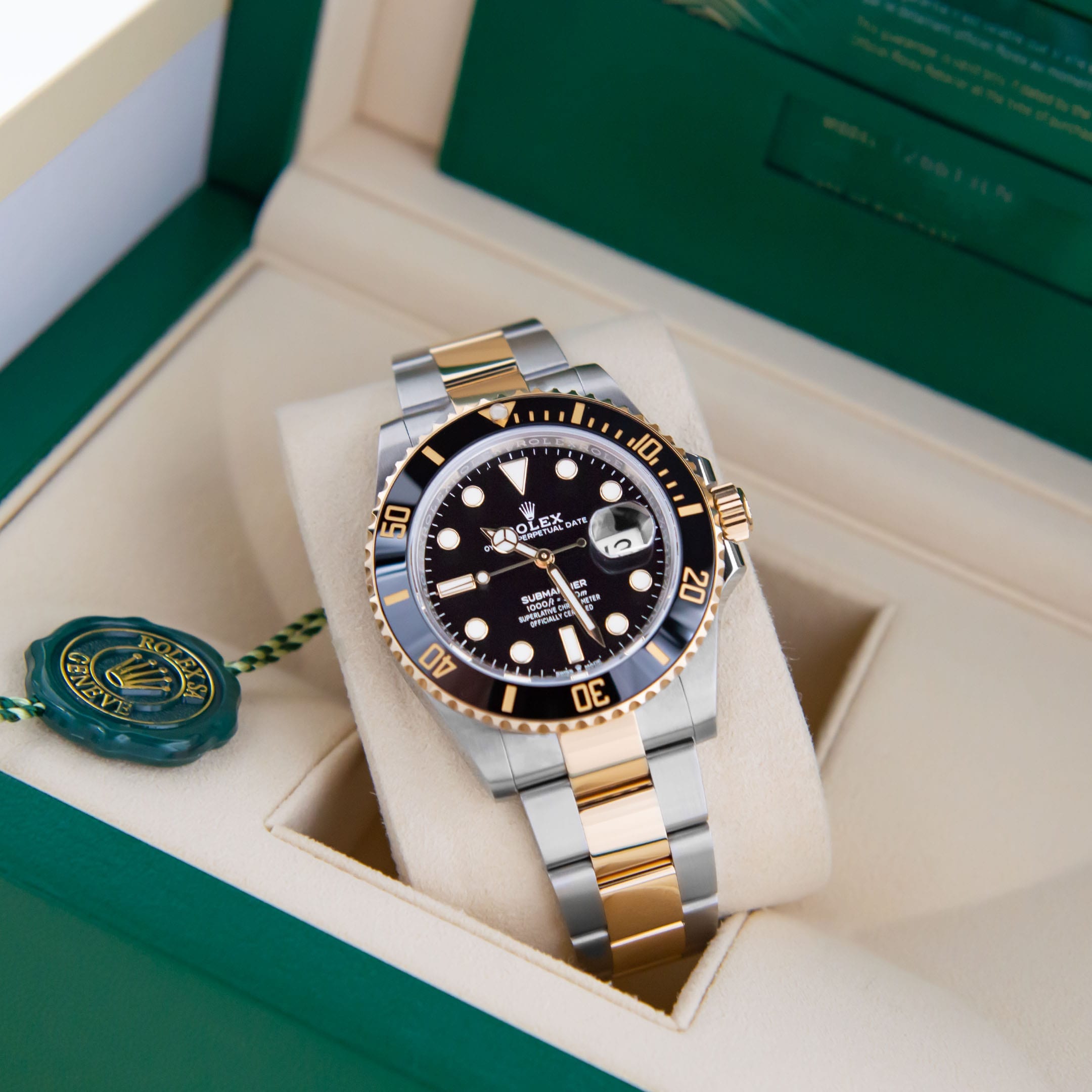 Rolex Submariner 'Black' Two-Tone Oyster - Trading
